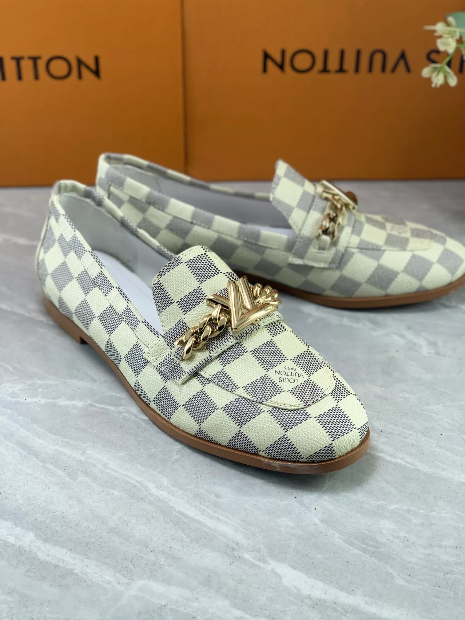 louis vuitton lv oxfords chaussures pour femme s_12b5a434